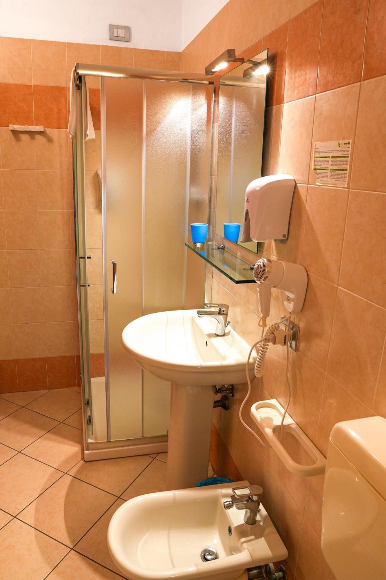 Smart Hotel フェラーラ エクステリア 写真